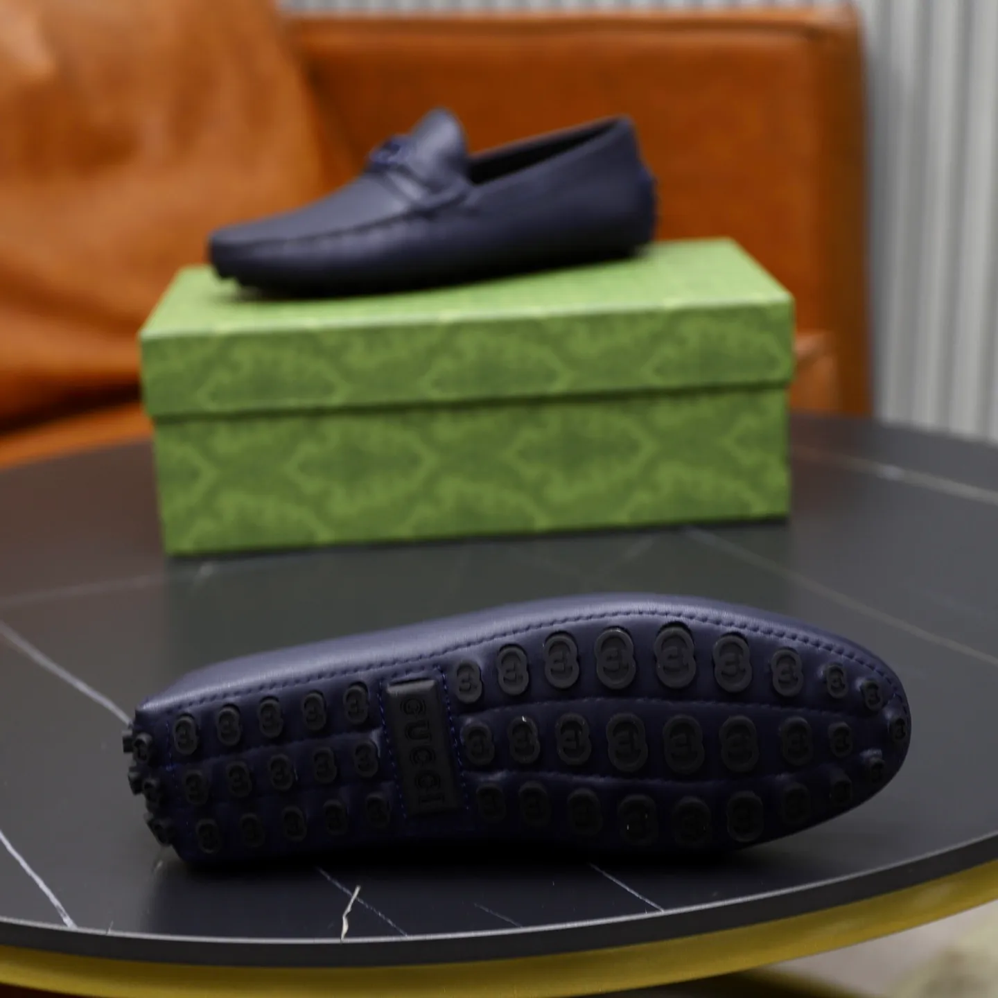 Ex-factory price: 460💰[GUCCI] Gucci ⚠️High-end men’s driving and pedal series ⚠️38-44 (customized for 45) ⚠️All original cowhide leather! Thick and soft! Made entirely of calfskin lining! Rubber sheet anti-slip beanie sole! Three-dimensional package technology! Fashionable and classic! Handicrafts! Original high quality! Feel free to compare!